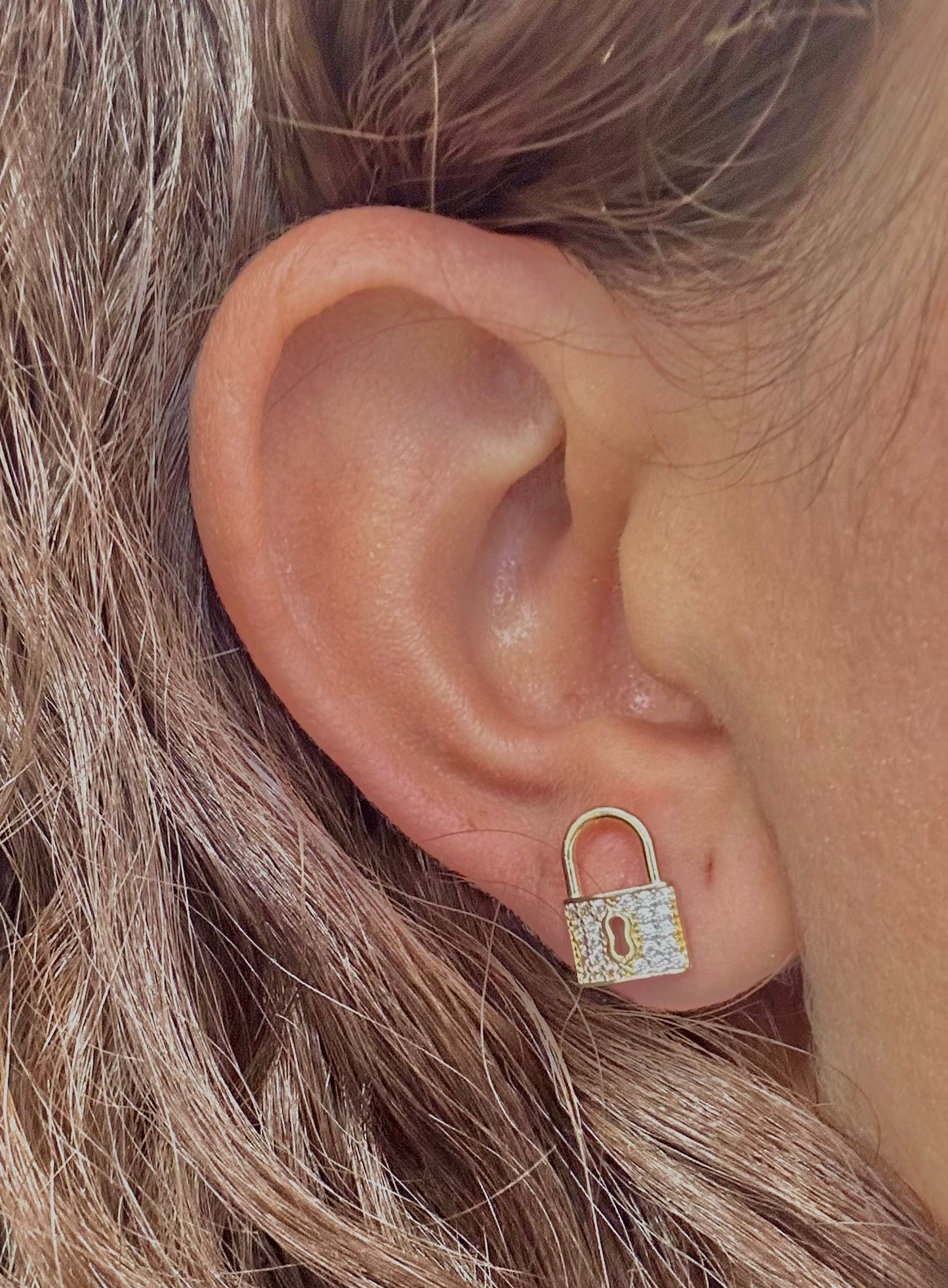 14K YG Lock Earrings