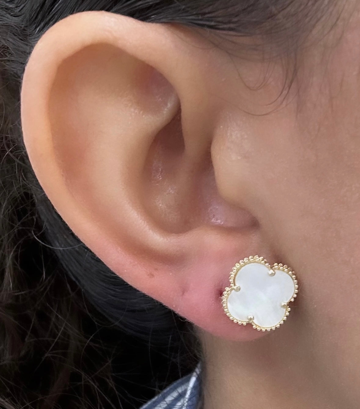 14K YG Pearl Clover Earrings (Large size)