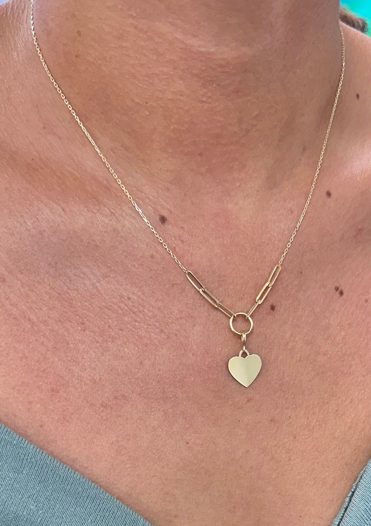 14K YG Hanging Heart Necklace